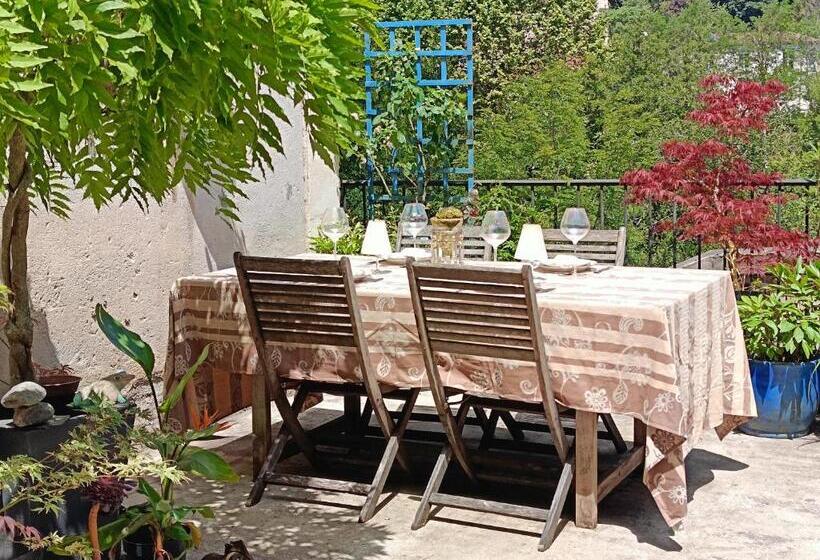 חדר סטנדרט, Les Chambres Des Artistes