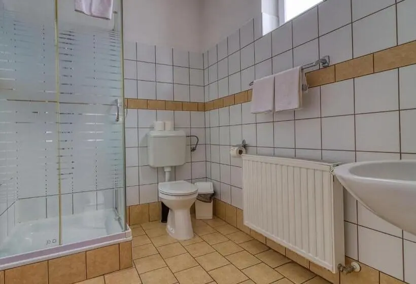 １階の１ベッドルームアパートメント, Villa Park Apartmanház