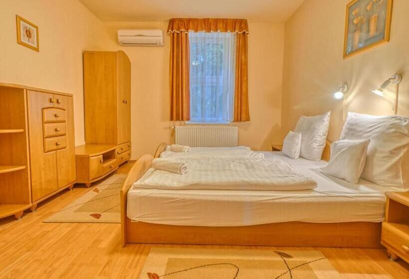 1베드룸 아파트 1층, Villa Park Apartmanház