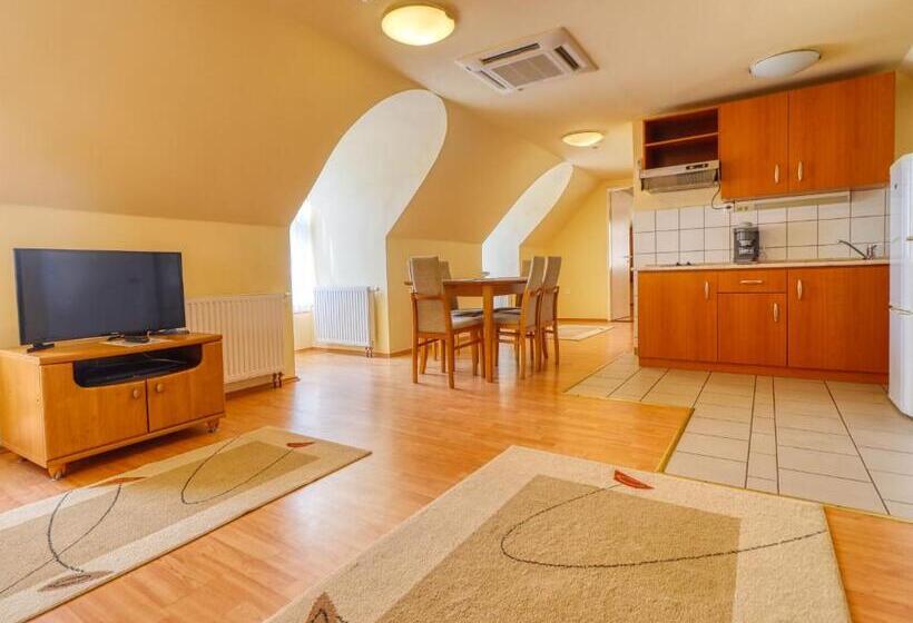 침실 1개 전망 아파트, Villa Park Apartmanház