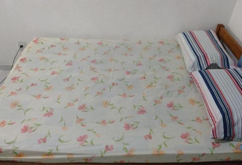 اتاق خانوادگی, Hostel Recanto Da Praia