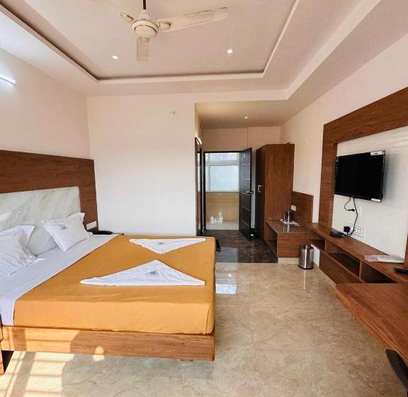 غرفة ديلوكس, Sln Pride Boarding And Lodging