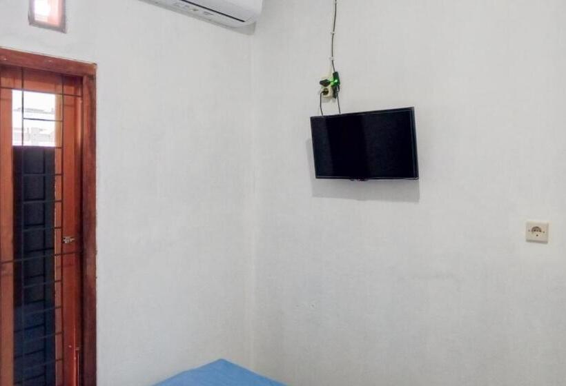 스탠다드 룸, Wisma Radya Syariah Redpartner