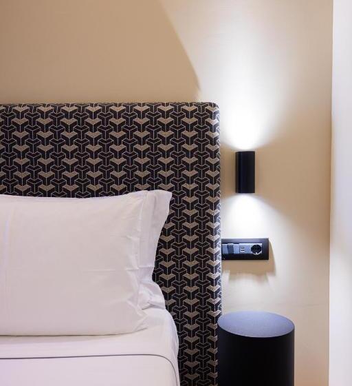 חדר סופריור לשלושה, Green Boutique