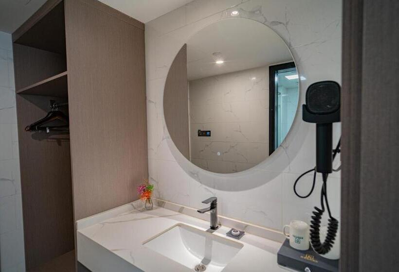 חדר סופריור, Ruilan Grandyard