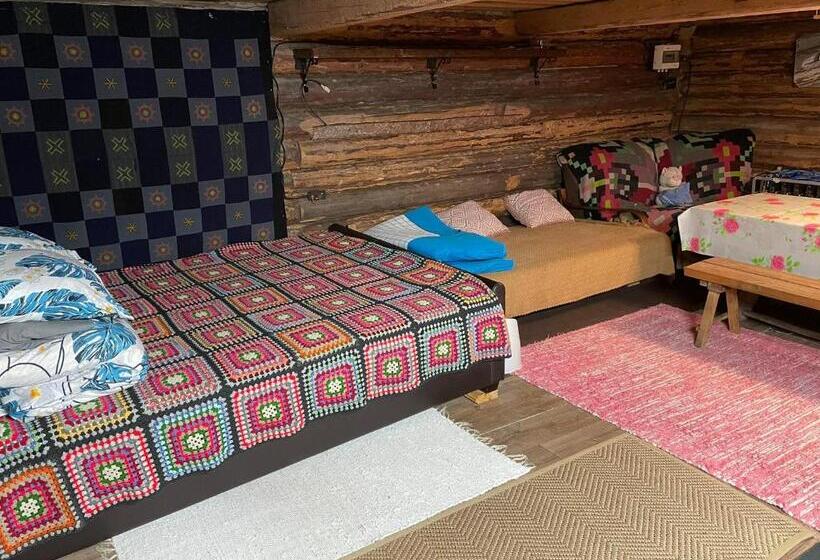 اتاق لوکس چهار تخته, Tammemäe Ait