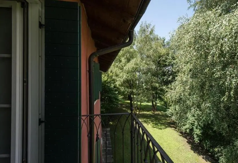 Huoneisto 1 Makuuhuone Parveke, Maso Montel Casa Vacanze