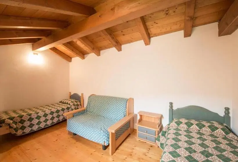 Huoneisto 1 Makuuhuone Parveke, Maso Montel Casa Vacanze