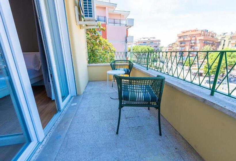 اتاق استاندارد با بالکن, Near Vatican, Irnerio 47 Guest House