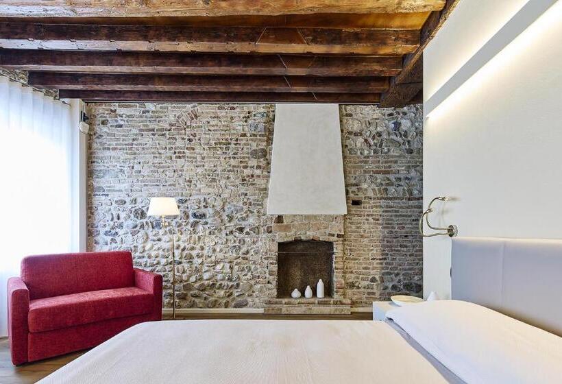 اتاق لوکس, Sarpi Apartment & Suite