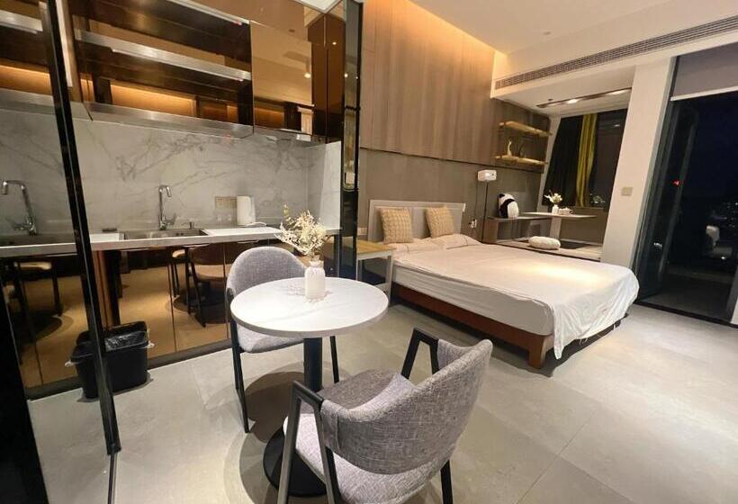 Апартаменты 1 Спальня с Балконом, Zhongshan Perth Hotel Apartment   Shiqi Wanxianghui Branch