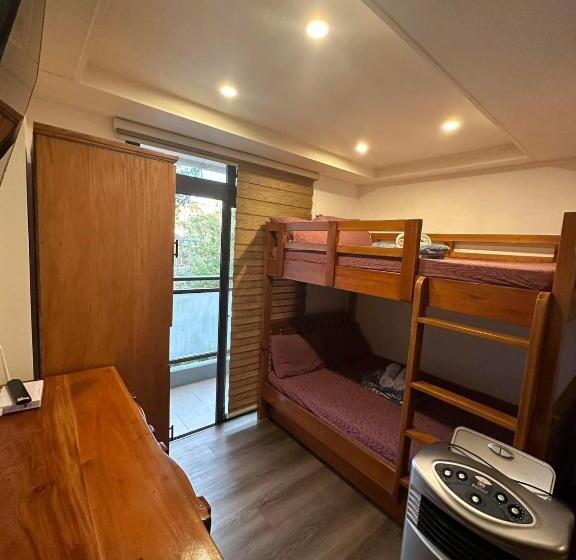 استودیو استاندارد با تراس, Ava S Condotel