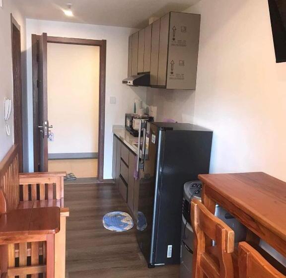 استودیو استاندارد با تراس, Ava S Condotel