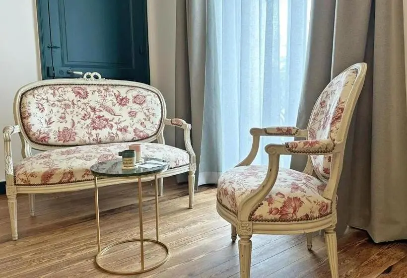 ファミリールーム, Le Manoir Des Perrieres