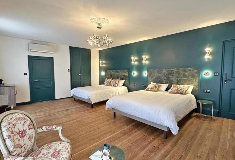 패밀리 룸, Le Manoir Des Perrieres