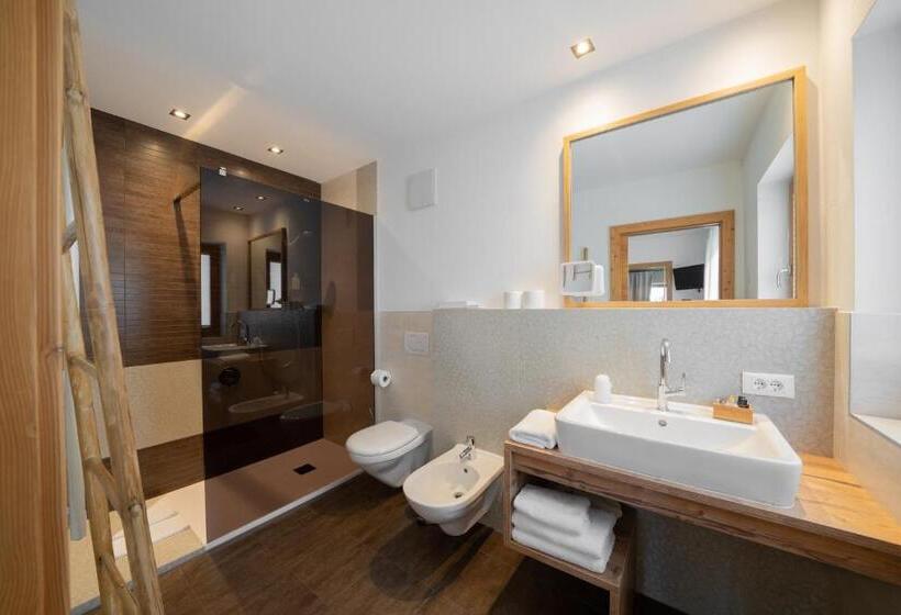 1 Bedroom Apartment Mountain View, Berghotel Zorzi