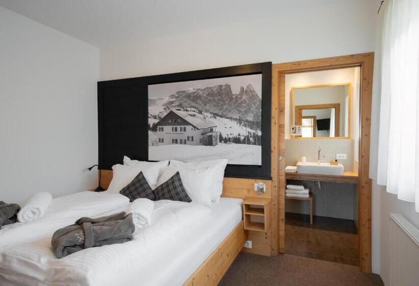 1 Bedroom Apartment Mountain View, Berghotel Zorzi