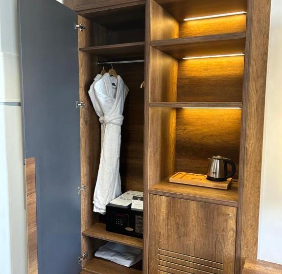 سوییت اجرایی, Executive Boutique Hotel Rabat