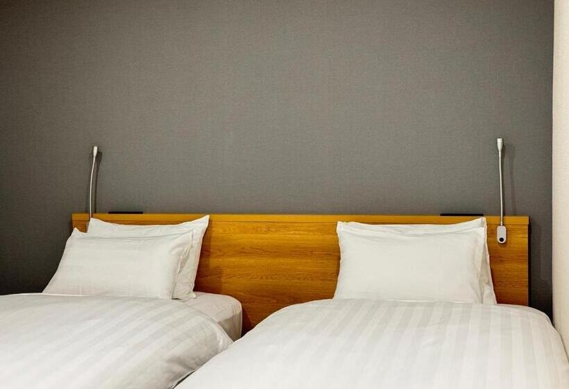 اتاق استاندارد, Fawn