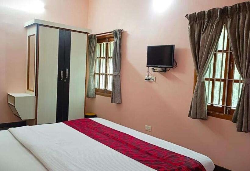 غرفة ديلوكس, Royal Garden Yercaud