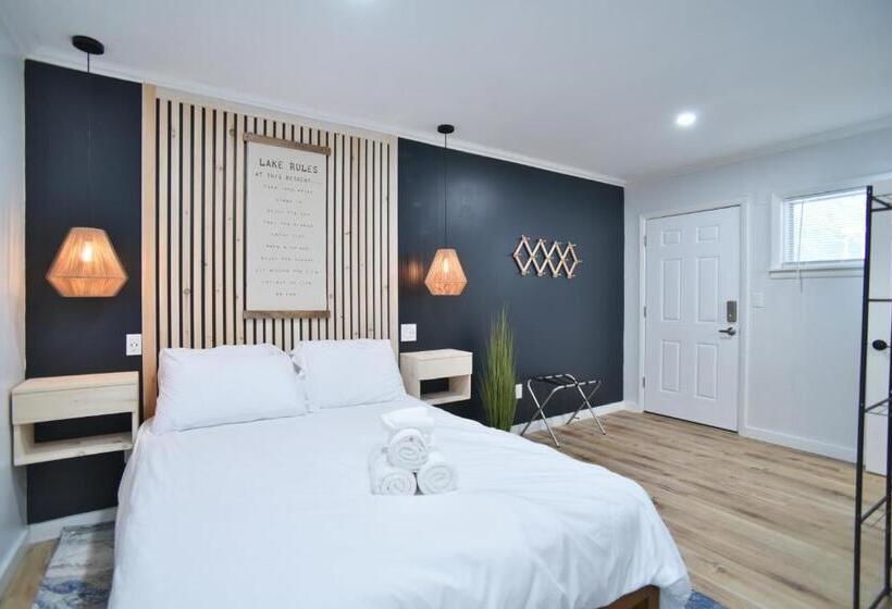 חדר סטנדרט, Showboat