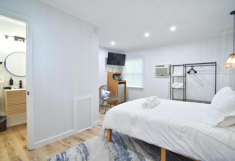 סוויטה משפחתית, Showboat