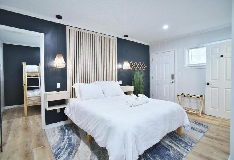 סוויטה משפחתית, Showboat