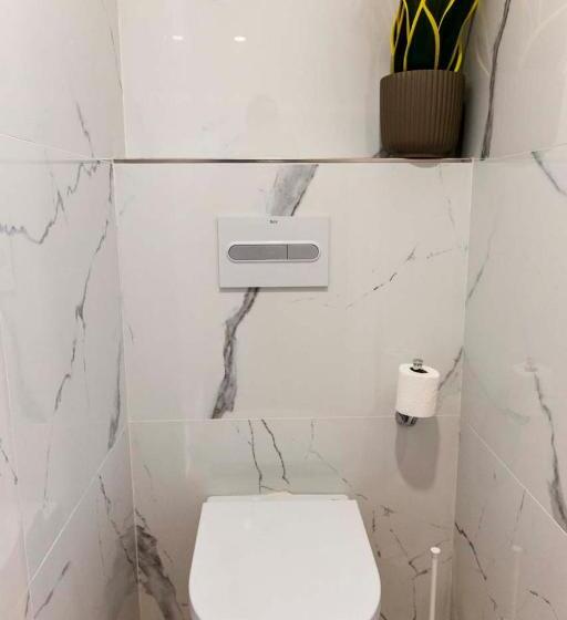 اتاق استاندارد با بالکن, B&b Mirazul