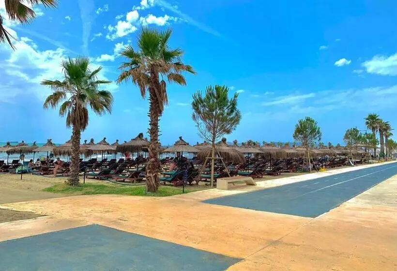 اتاق استاندارد, Room Sweet Room, Plazh , Durres