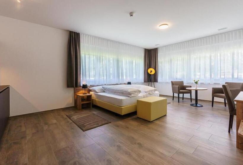 Номер Deluxe, B&b