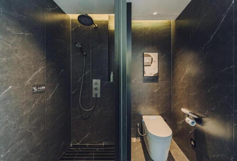 Номер Deluxe, Guangzhou Shamian Island Yatland