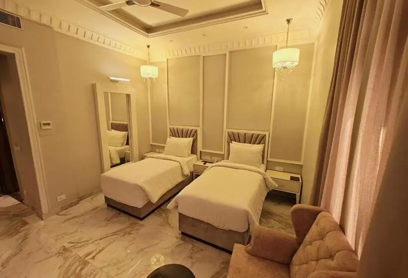 デラックスルーム, Sarovar Portico Saharanpur