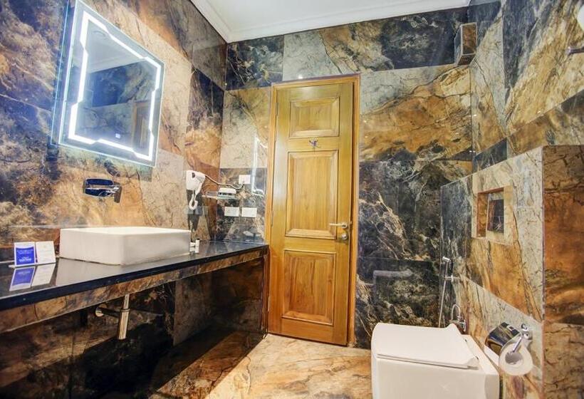 行政套房, Sarovar Portico Saharanpur