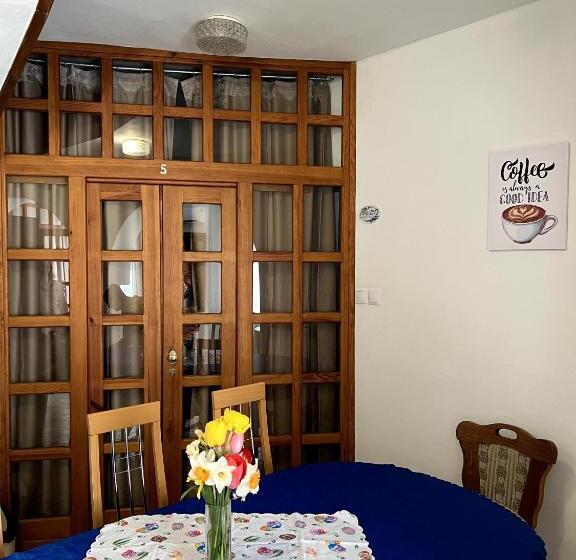 Family Suite, Aniiza Apartman 2