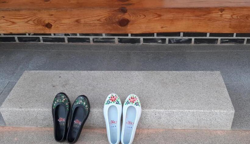 标准间, Naju Yoonsunjae Stay