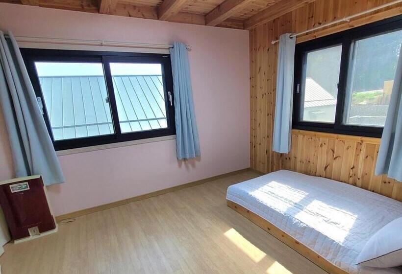 패밀리 룸, Yangyang Haedameun Byeoljang Pension