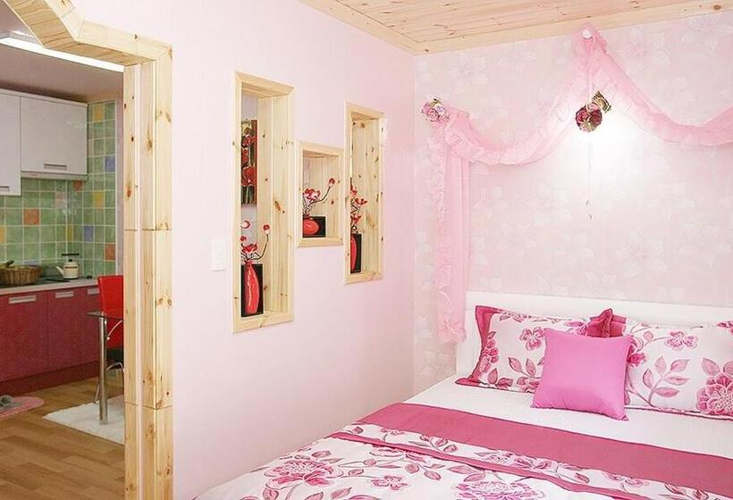 标准间, Yangyang Riverhill Pension