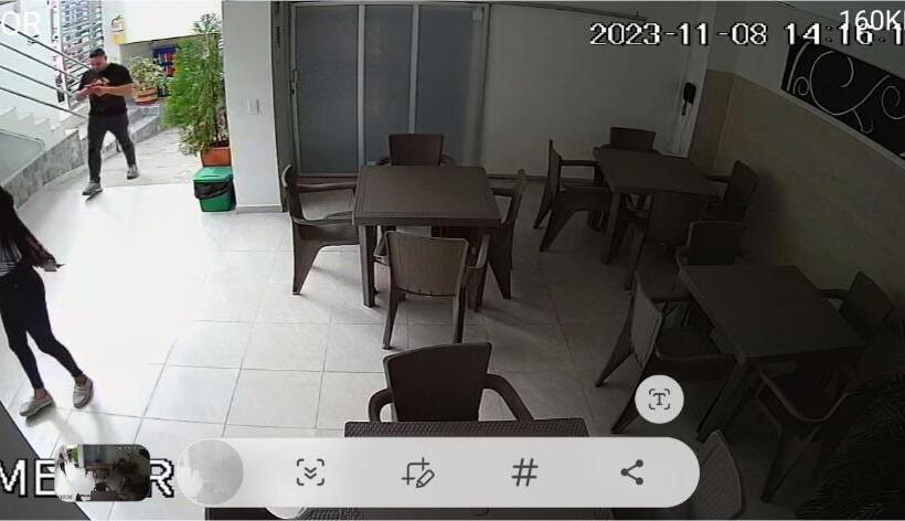 חדר סטנדרט, Berna