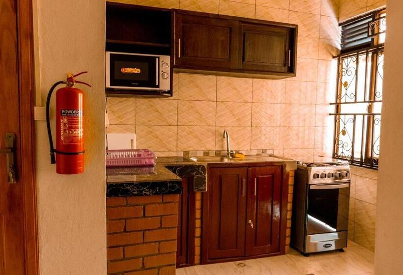 Дом 2 Спальни, B I G Residence