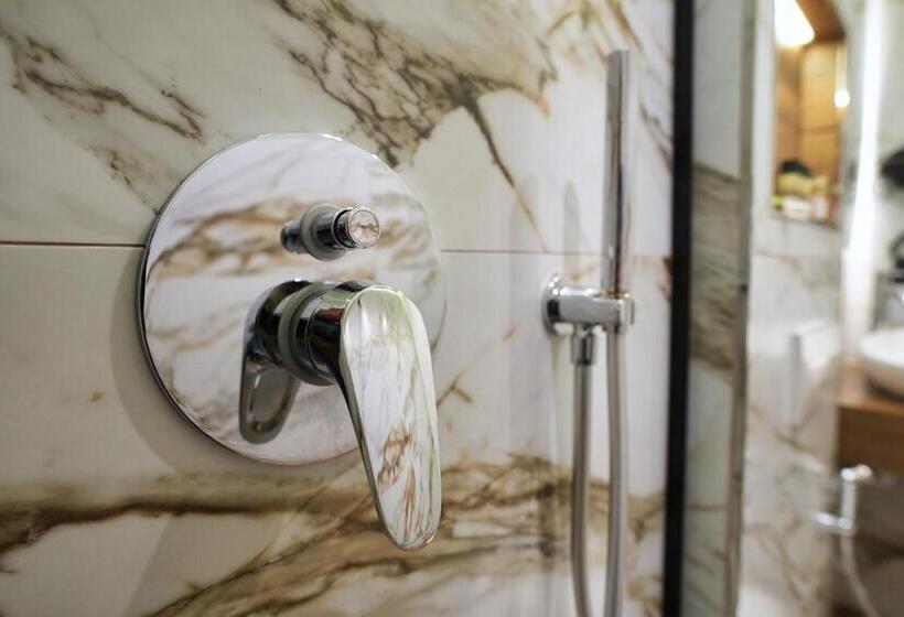 标准间带山景, Boutique Hotel Empire Of Martin