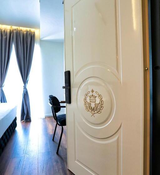 豪华套房, Boutique Hotel Empire Of Martin