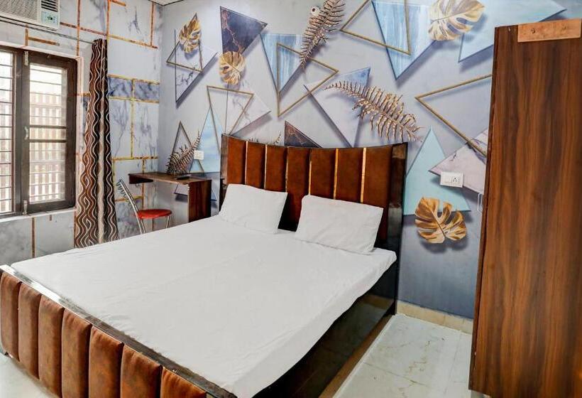 트리플 클래식 룸, Angle