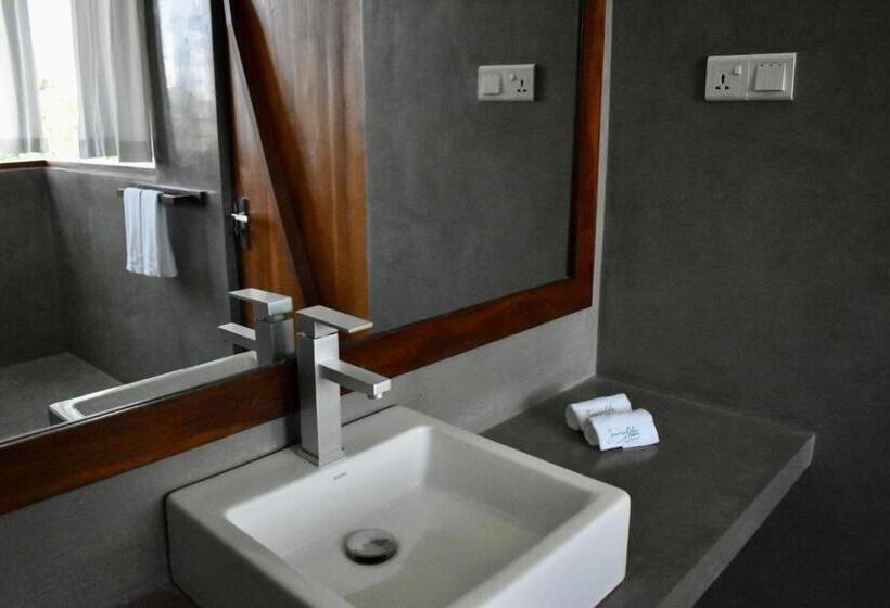 Номер Deluxe с Балконом, Atteriya Hilltop