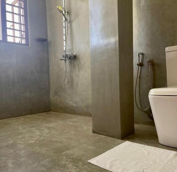 Номер Стандарт, Atteriya Hilltop