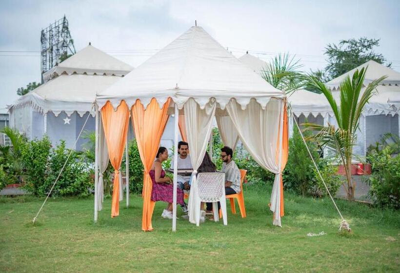 Habitación Deluxe Cama King, Unity Holiday Resort   Statue Of Unity