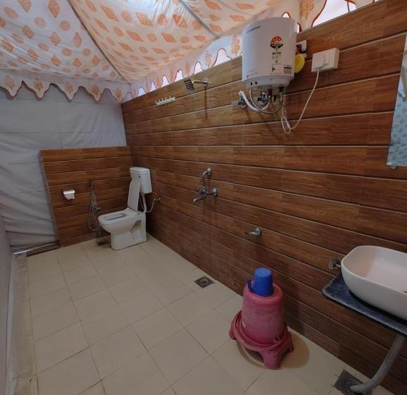 Habitación Deluxe Cama King, Unity Holiday Resort   Statue Of Unity