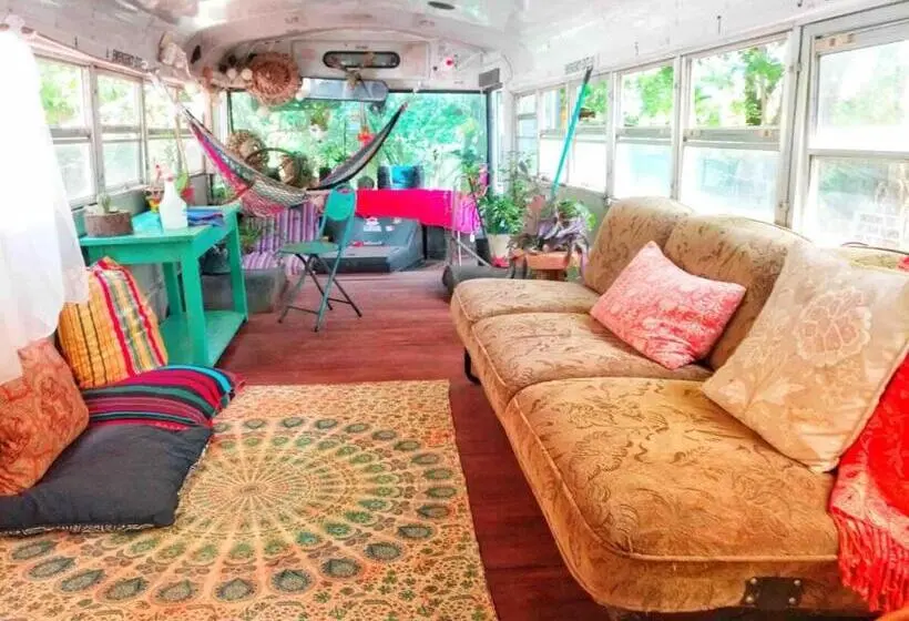 ガーデンビュースタンダード4ベッドルーム, Rainbow Caravan Hostel