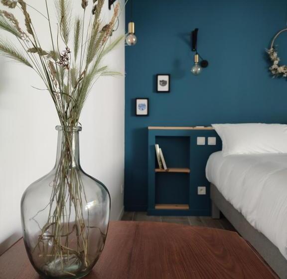 Deluxe Rum, La Quintita Biarritz   Studio Avec Jardin