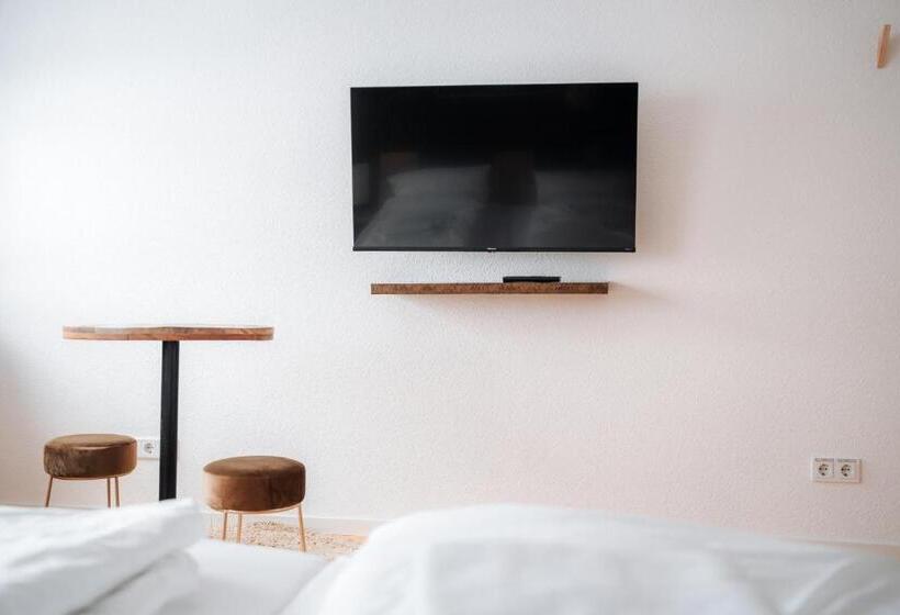 스탠다드 룸 공동 욕실, Hostel Mannheim