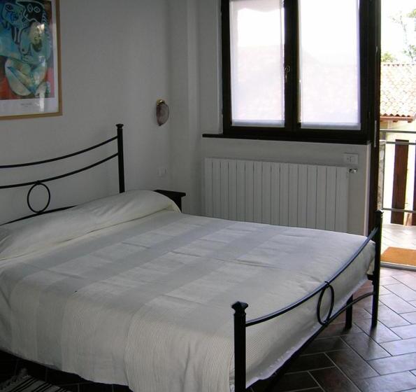 חדר סטנדרט, Agriturismo Tschang Wilma